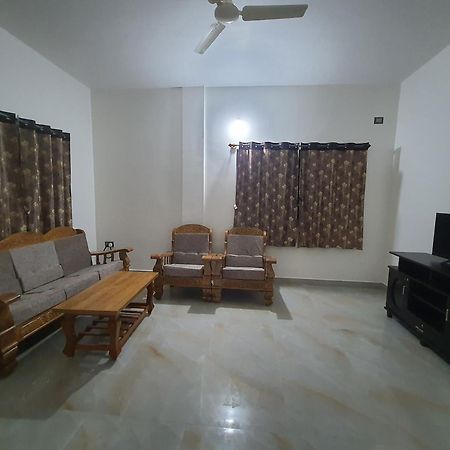 Jk Homestay Mysore Extérieur photo