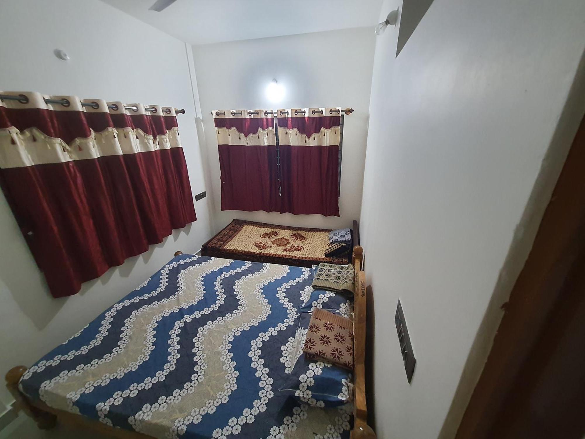Jk Homestay Mysore Extérieur photo
